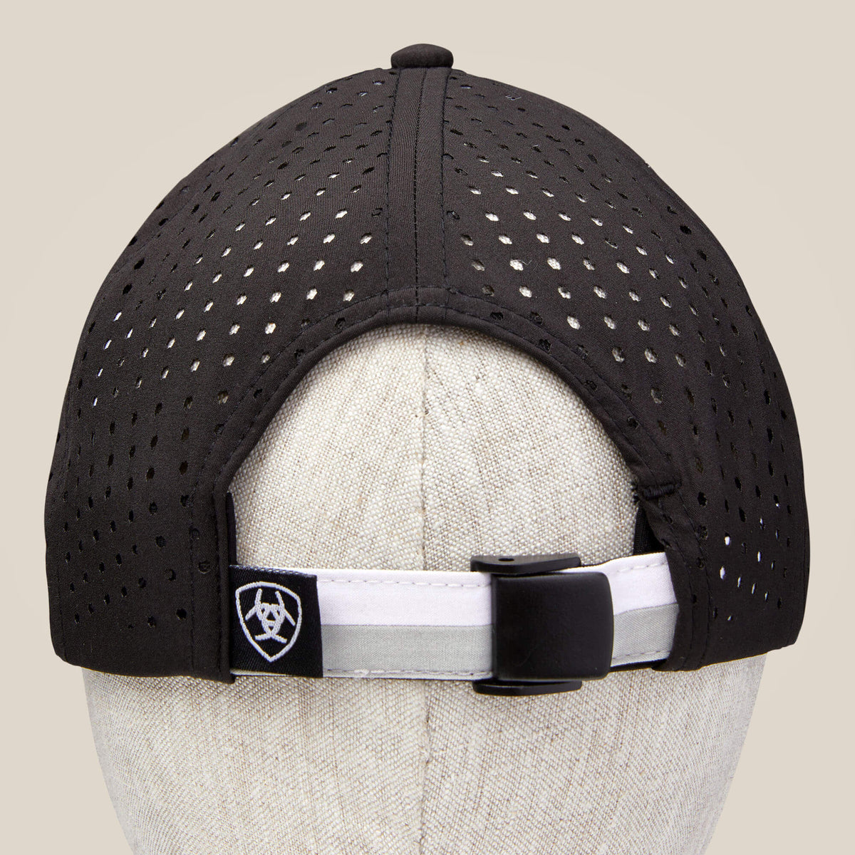 Tri Factor Cap - US 9304