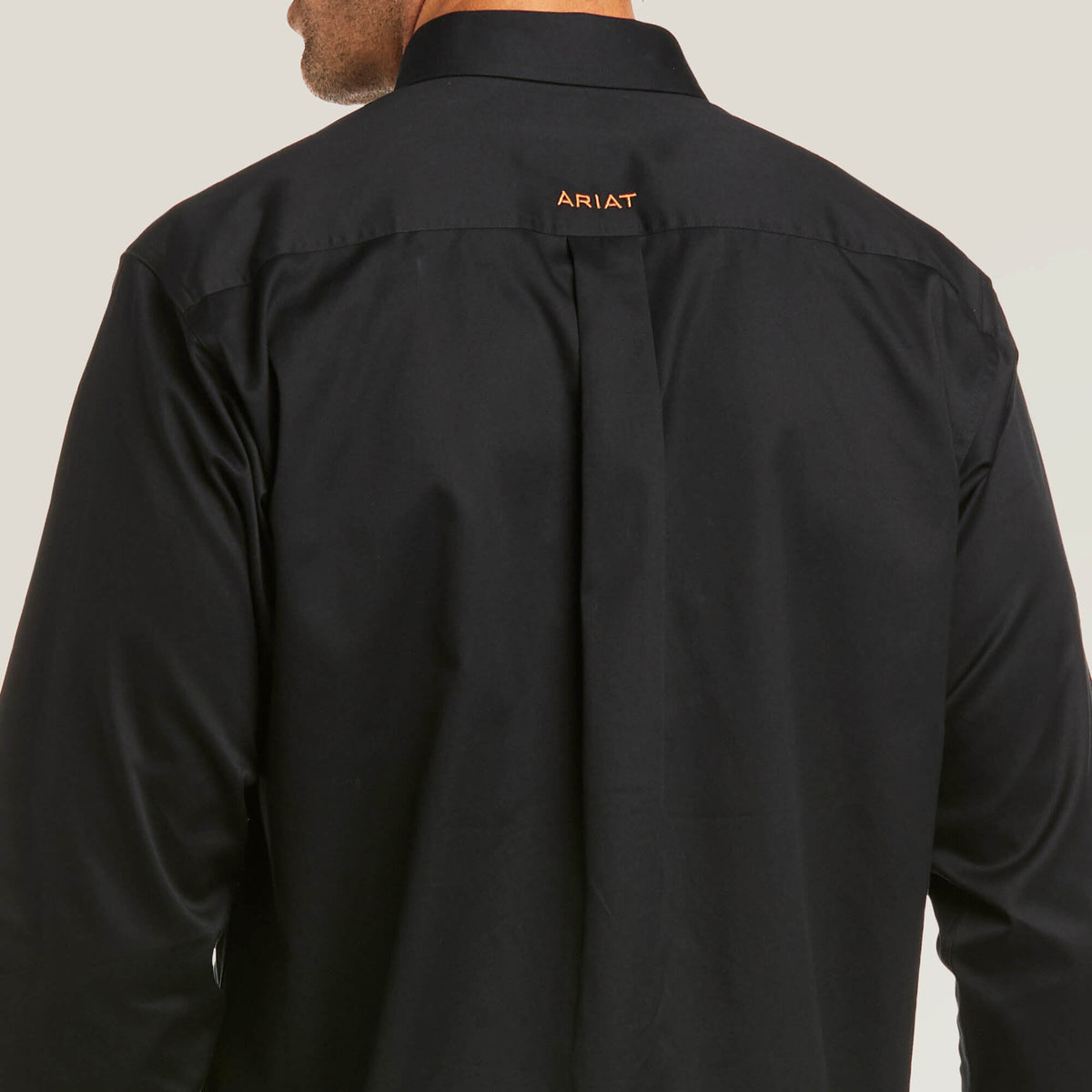 Solid Twill Fitted Shirt - US 5766