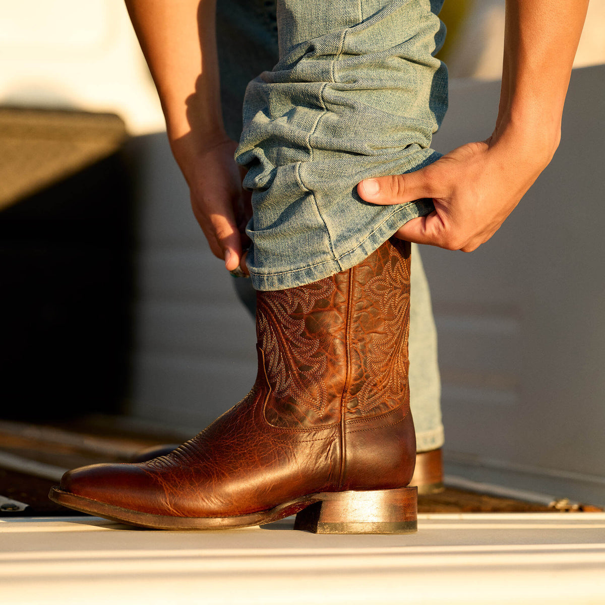 Bench Made Bassett Cowboy Boot - US 2586