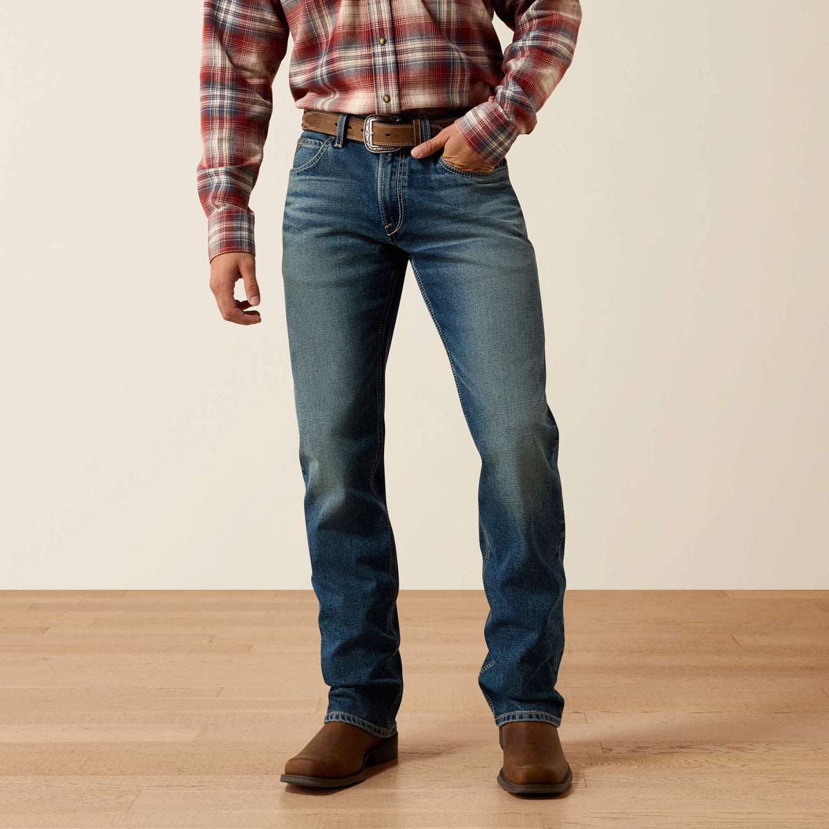 M4 Relaxed Acclimatize Dayne Boot Cut Jean - US 7649