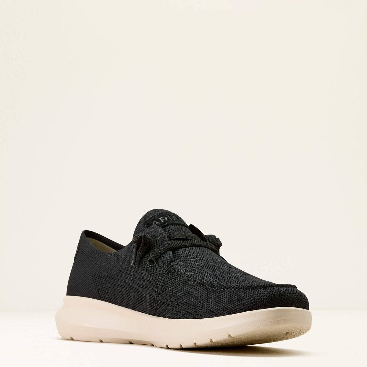 Hilo Shoe - US 8152