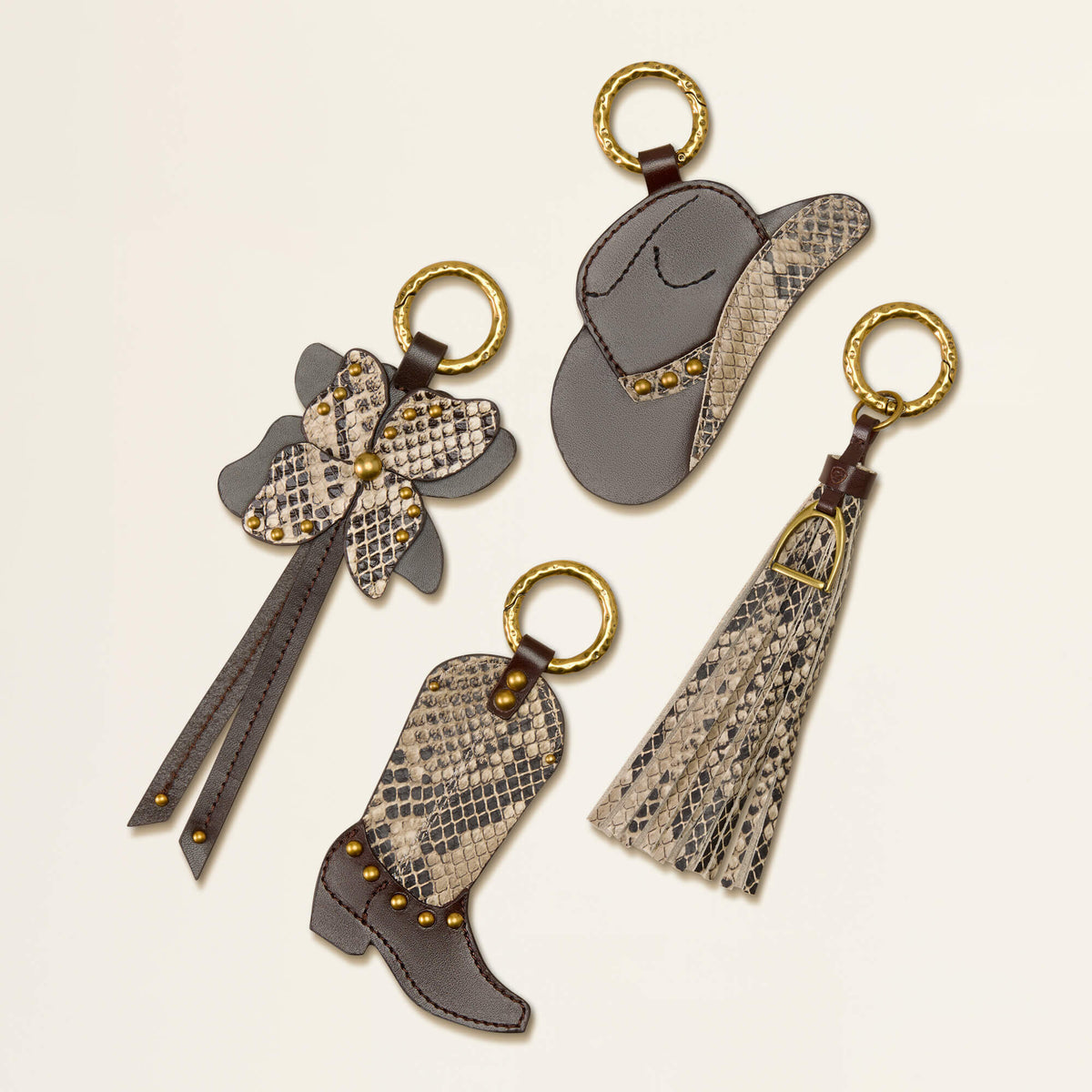 Kick It Bag Charm - US 8354