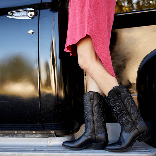 Heritage R Toe Western Boot - US 2749