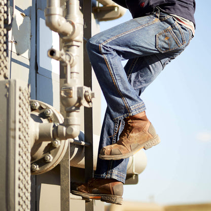 FR M4 Relaxed Workhorse Boot Cut Jean - US 9702