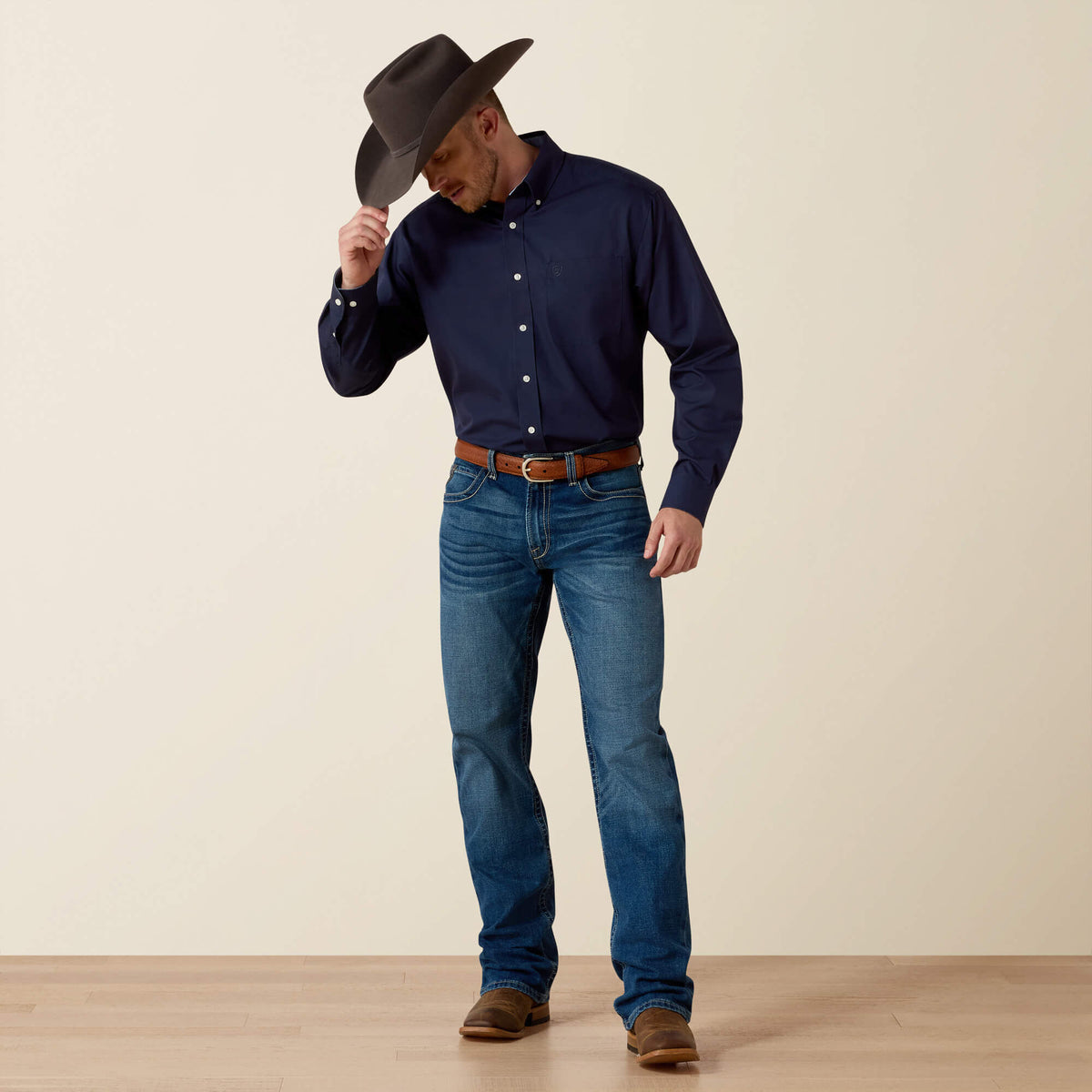 Wrinkle Free Solid Classic Fit Shirt - US 6114