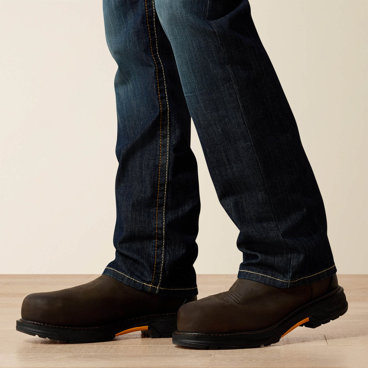 FR M4 Relaxed Stretch DuraLight Basic Boot Cut Jean - US 9523