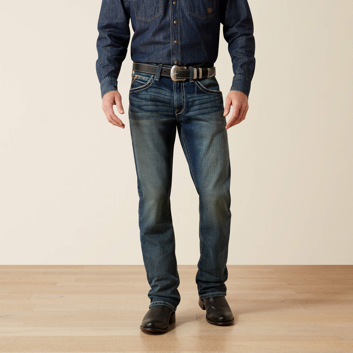 M5 Slim Stretch Adkins Stackable Straight Leg Jean - US 0968
