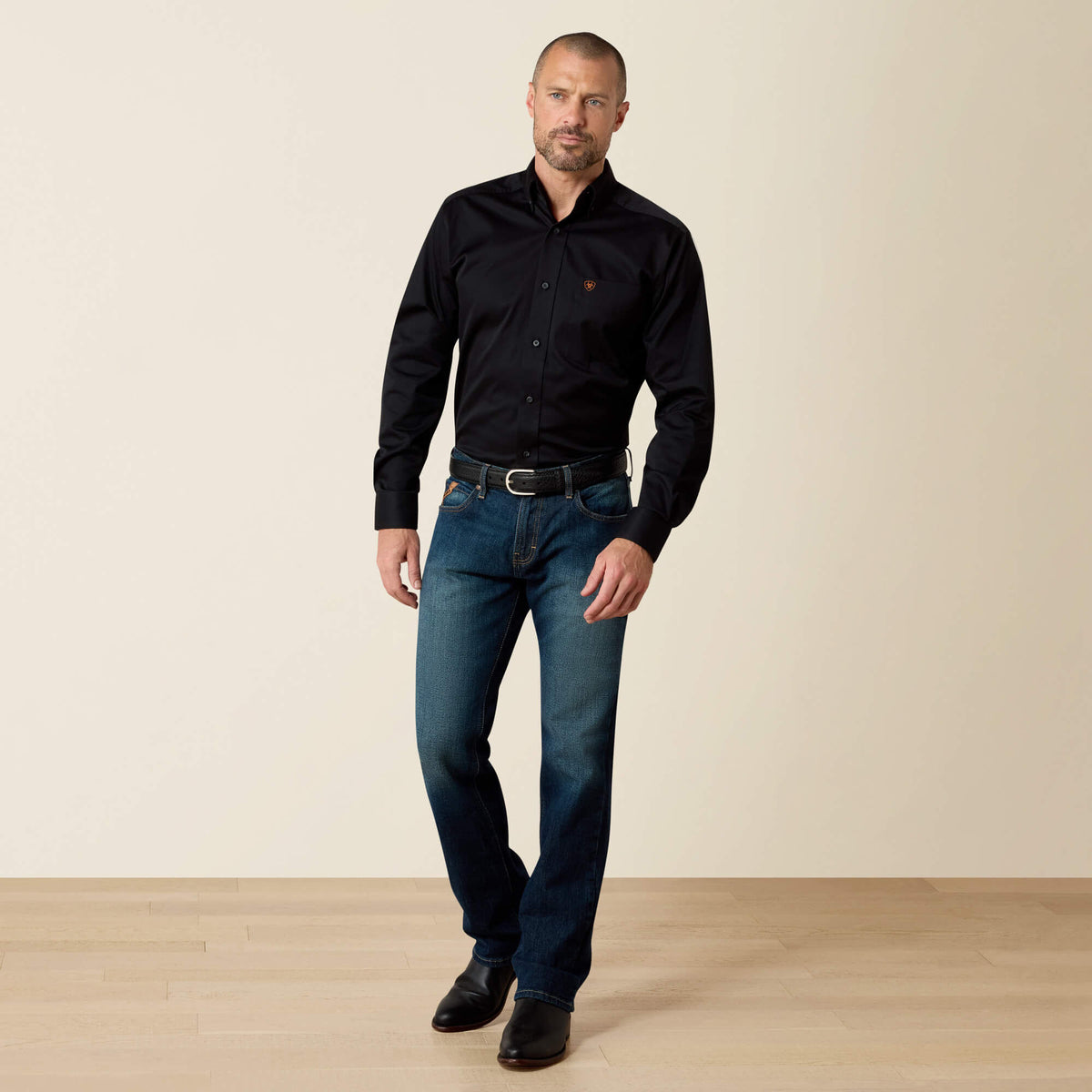 Solid Twill Fitted Shirt - US 5766