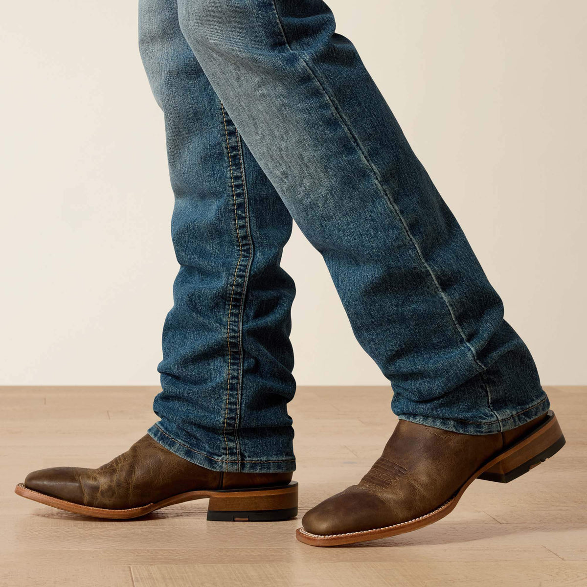 M4 Relaxed Stockton Straight Leg Jean - US 4360