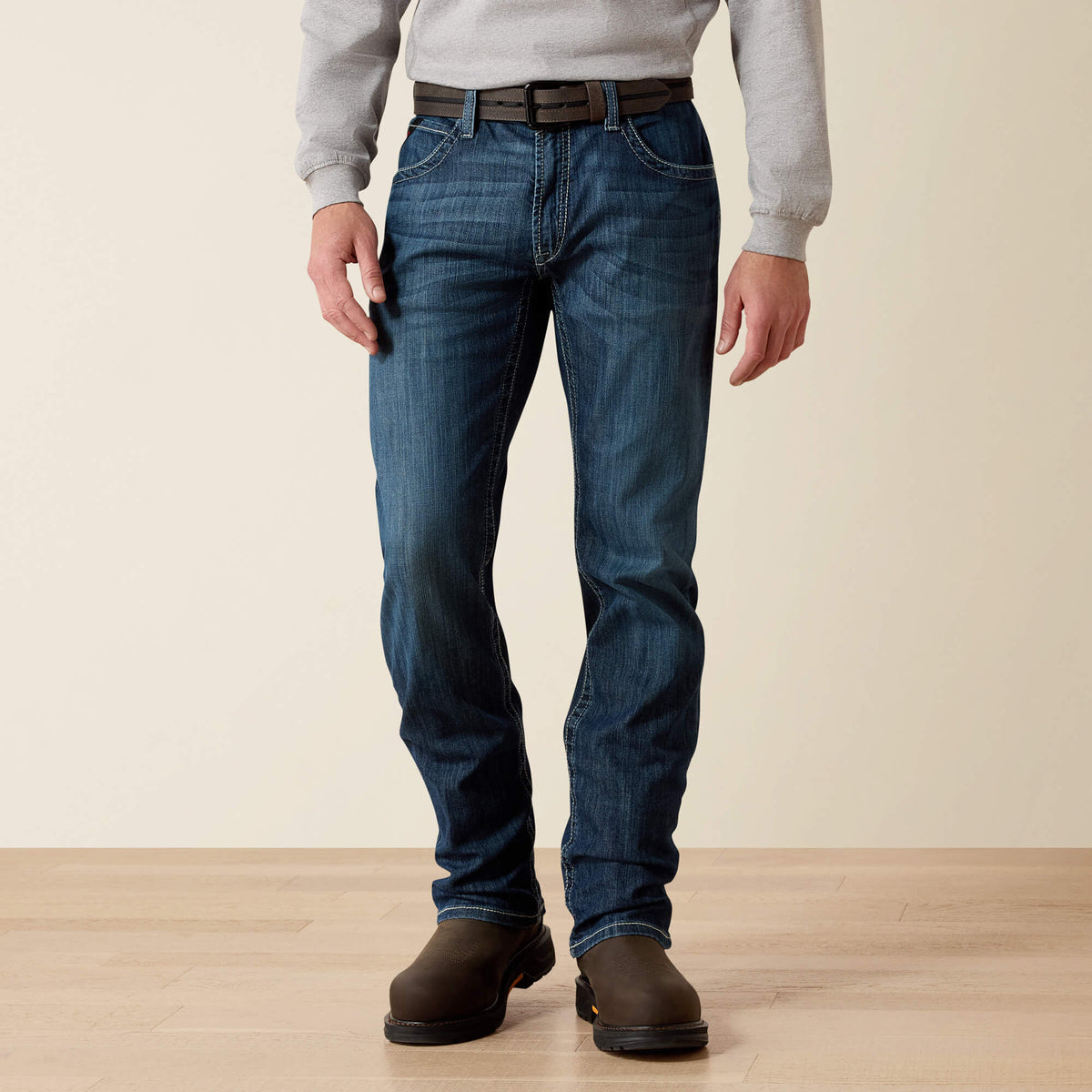 FR M5 Straight DuraLight Stretch Coltrane Straight Leg Jean - US 0878