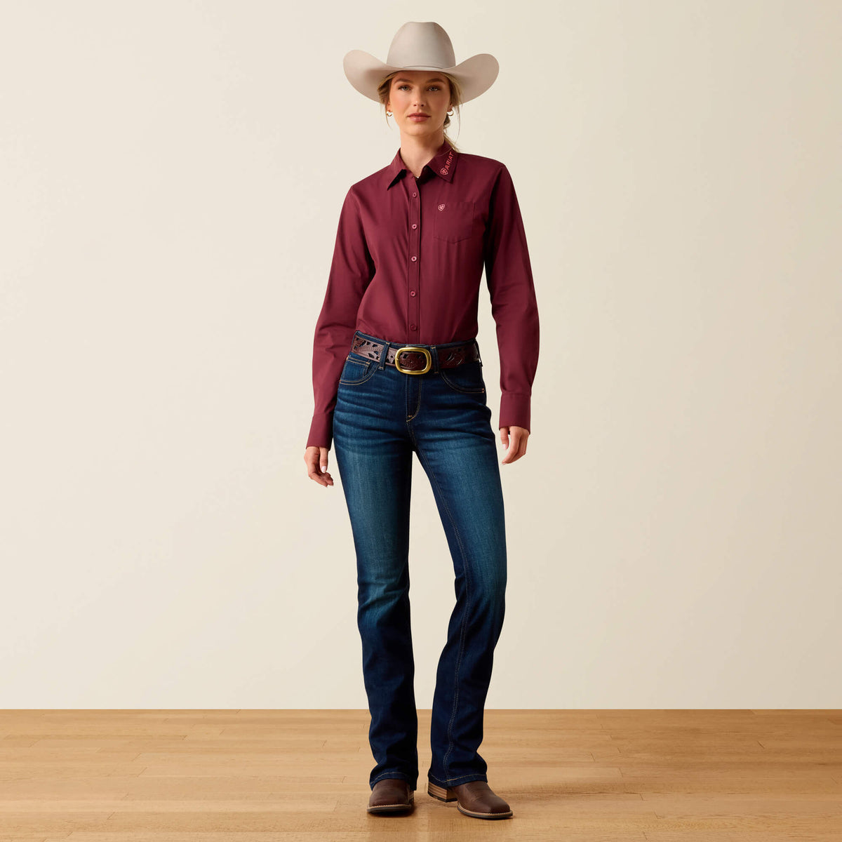Team Kirby Stretch Shirt - US 8740