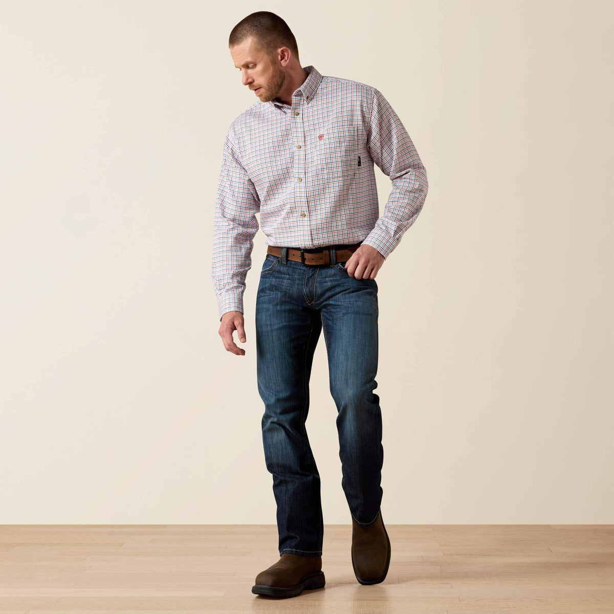 FR M5 Straight DuraLight Stretch Basic Straight Leg Jean - US 3555