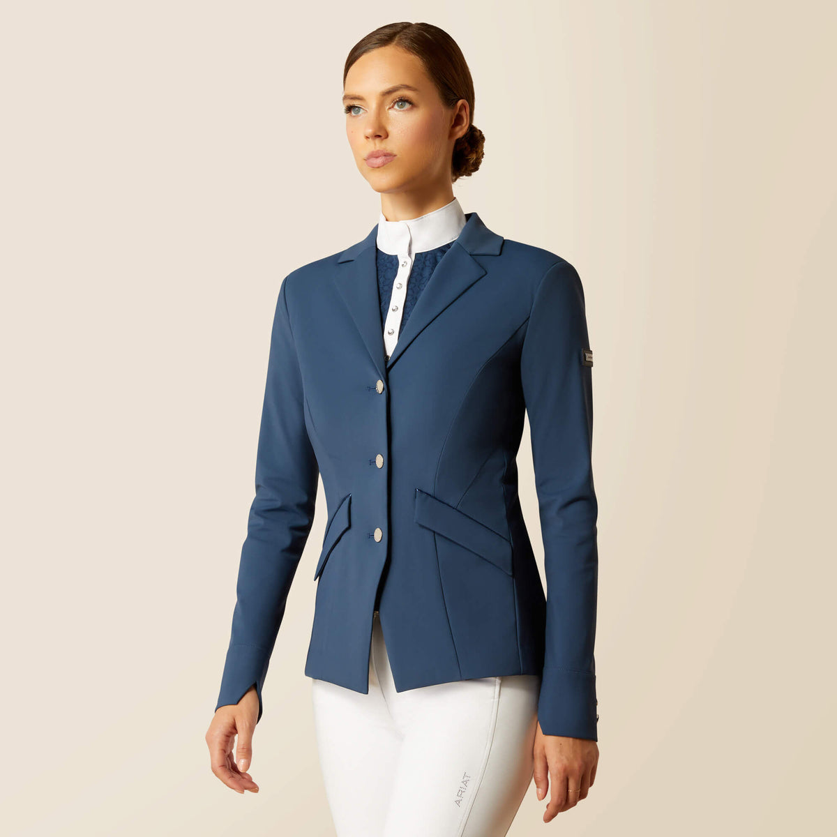 Meridian Show Coat - US 8214