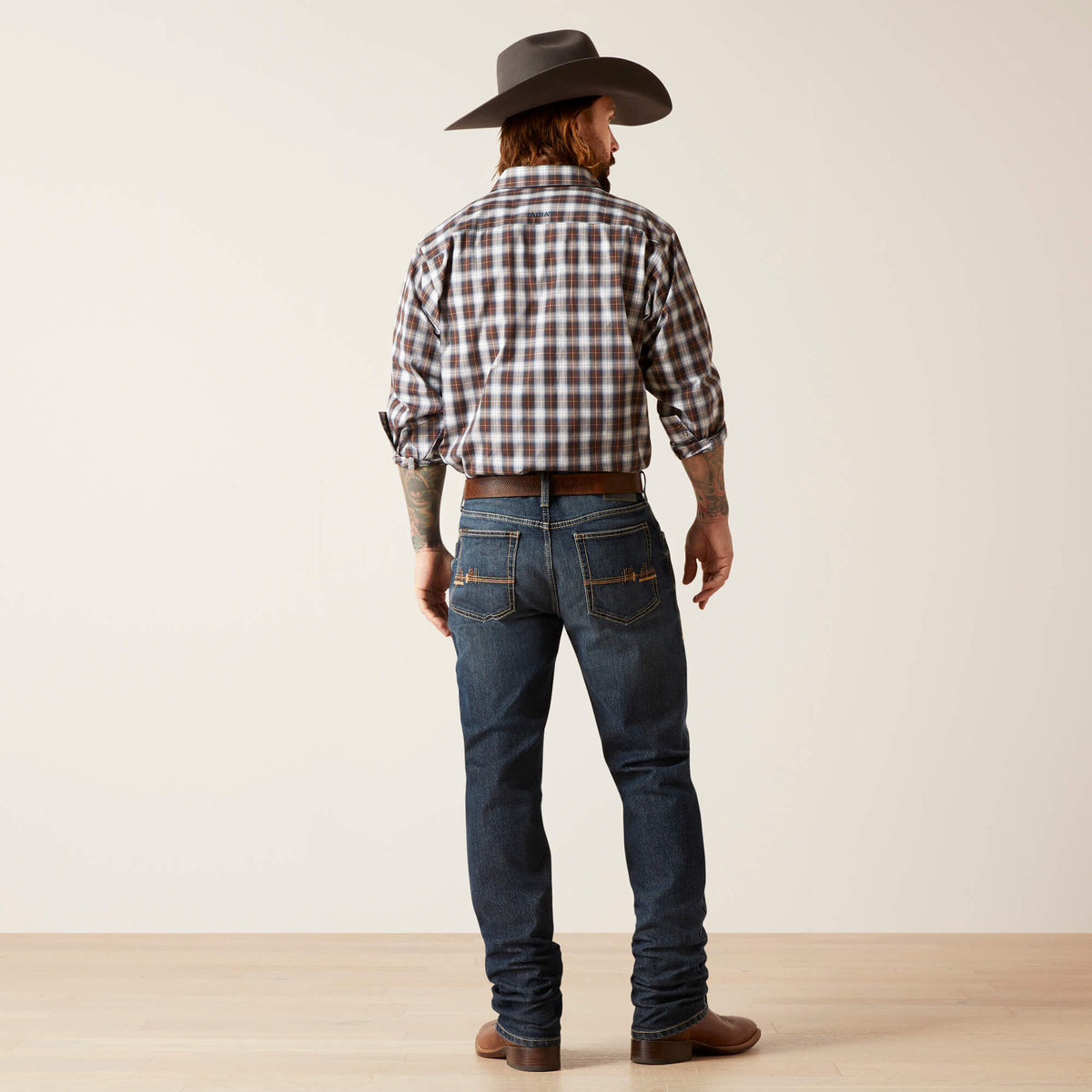M4 Relaxed Derek Boot Cut Jean - US 3703