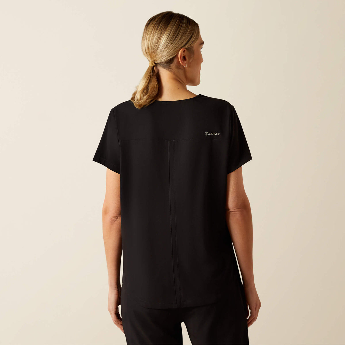 Beth Basic Scrub Top - US 9818
