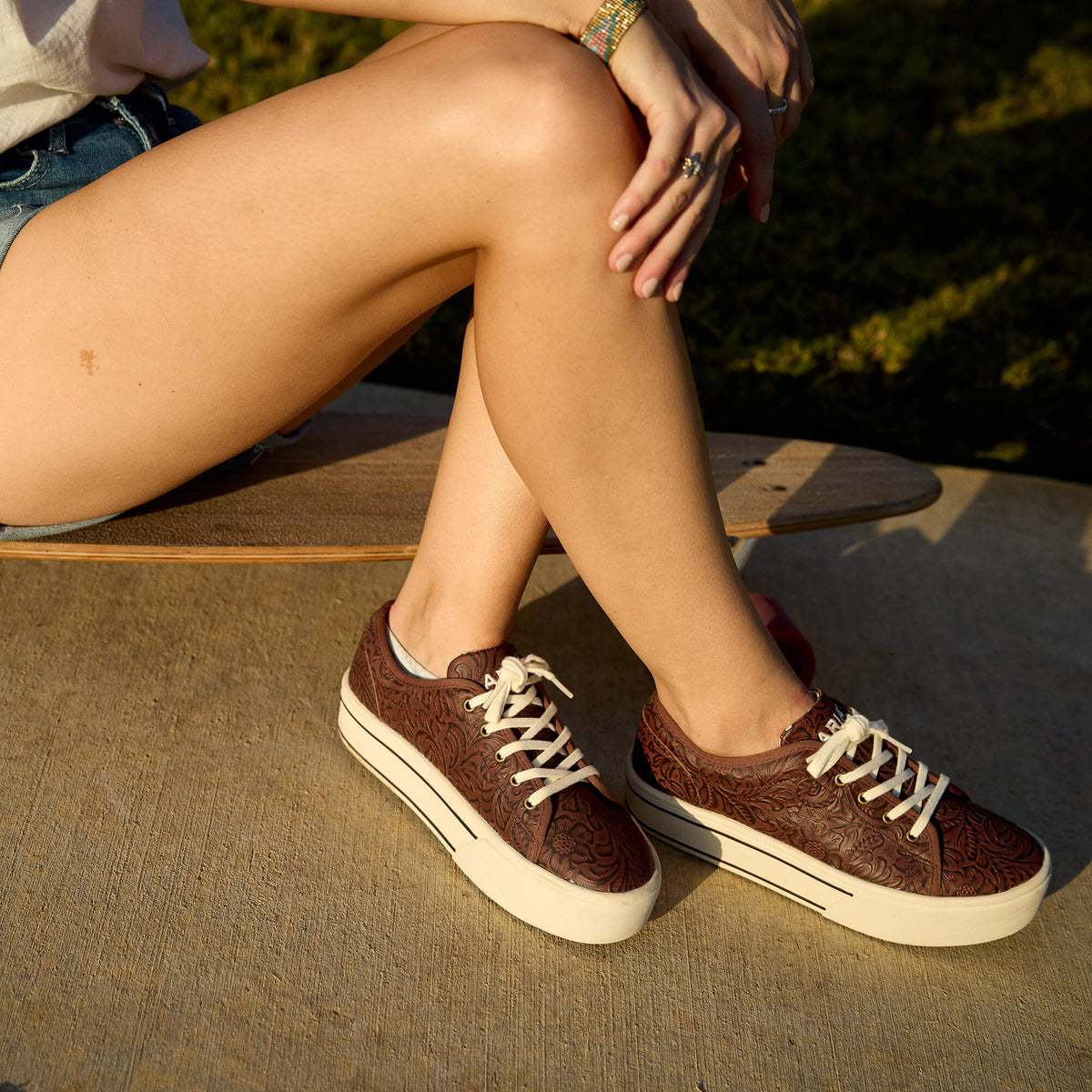 Skylar Shoe - US 8199