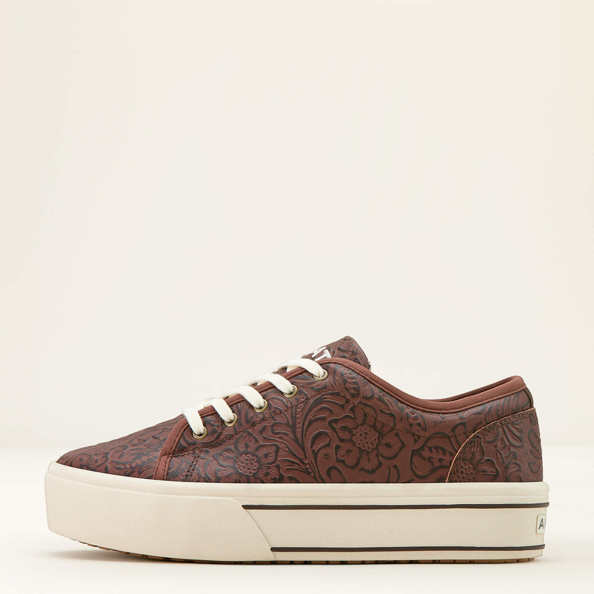 Skylar Shoe - US 8199