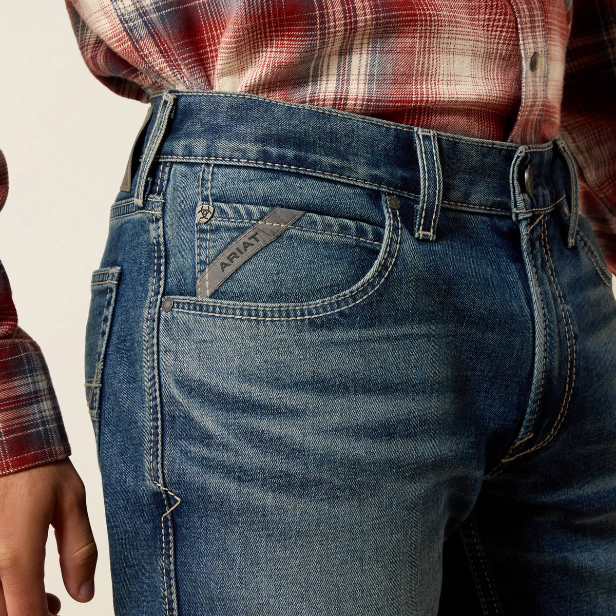 M4 Relaxed Acclimatize Dayne Boot Cut Jean - US 7649