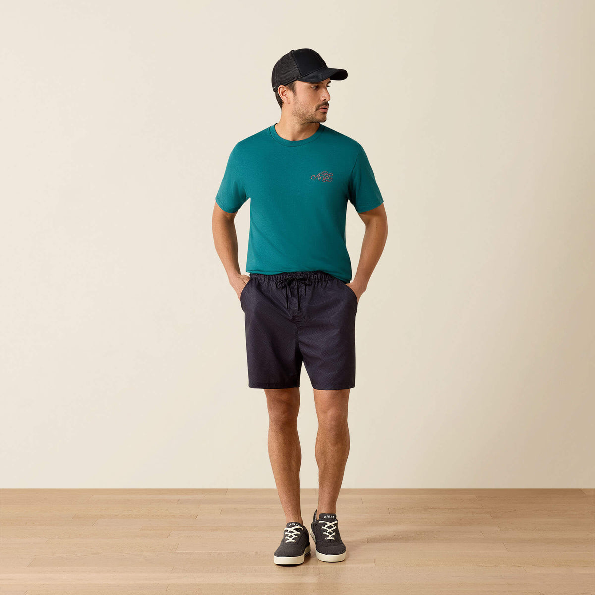 The Weekender 6" Shorts - US 3800