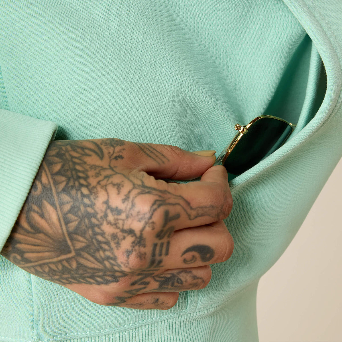 Rebar Lightweight Graphic Hoodie - US 5651