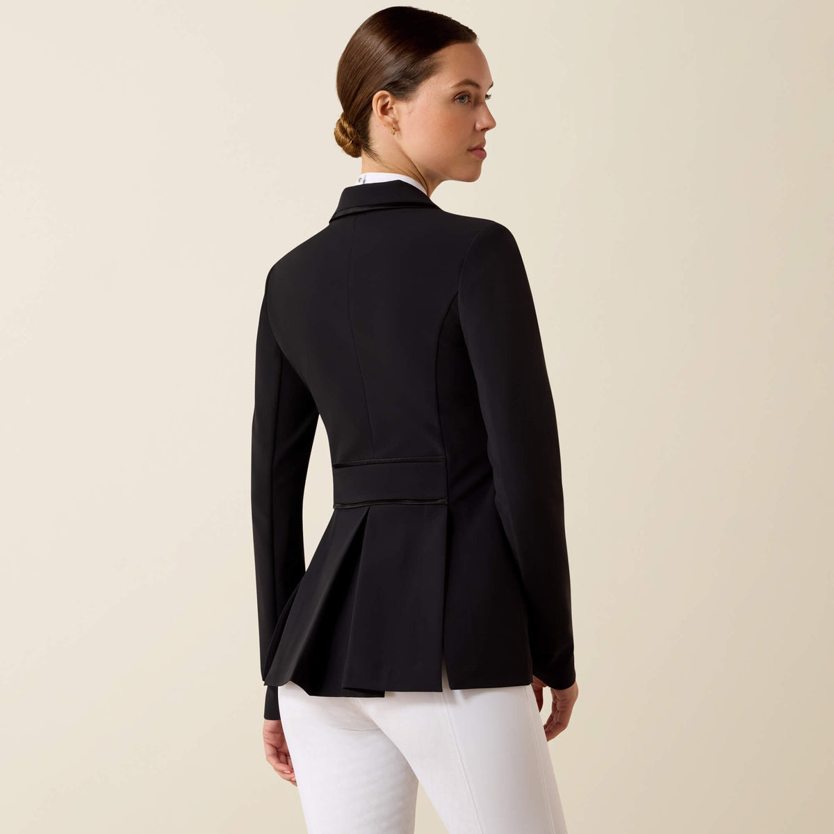 Allure Show Coat - US 6277