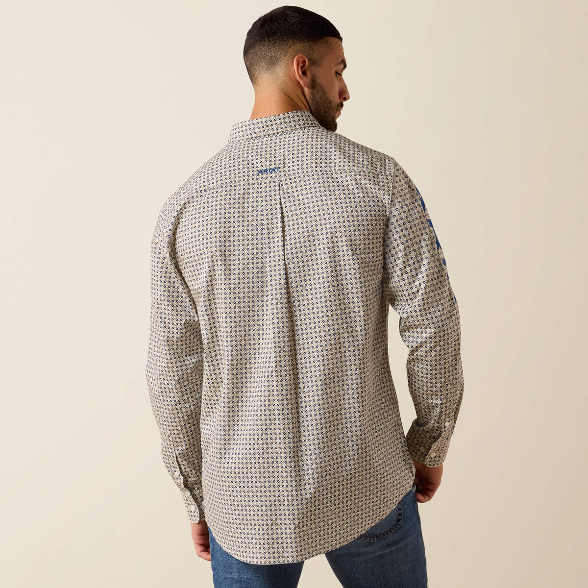 Team Welles Fitted Shirt - US 2526