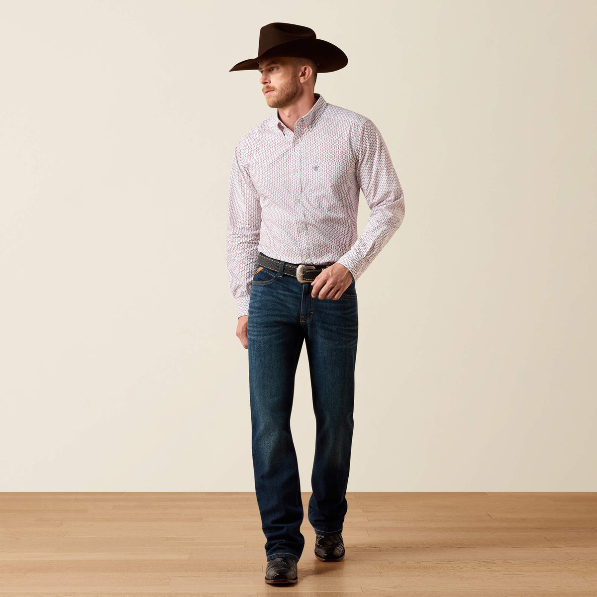 Brad Fitted Shirt - US 9480