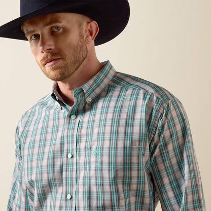 Wrinkle Free Wolfe Classic Fit Shirt - US 9104