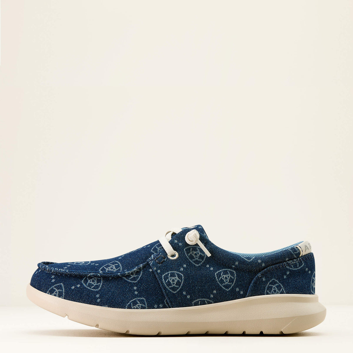 Hilo Shoe - US 7916