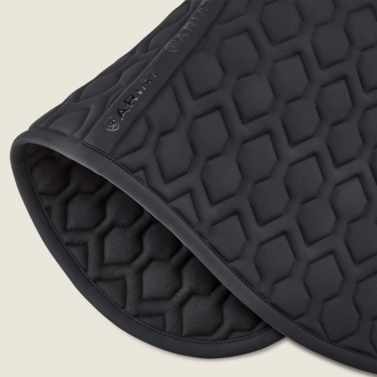 Evolve Saddle Pad - US 5908
