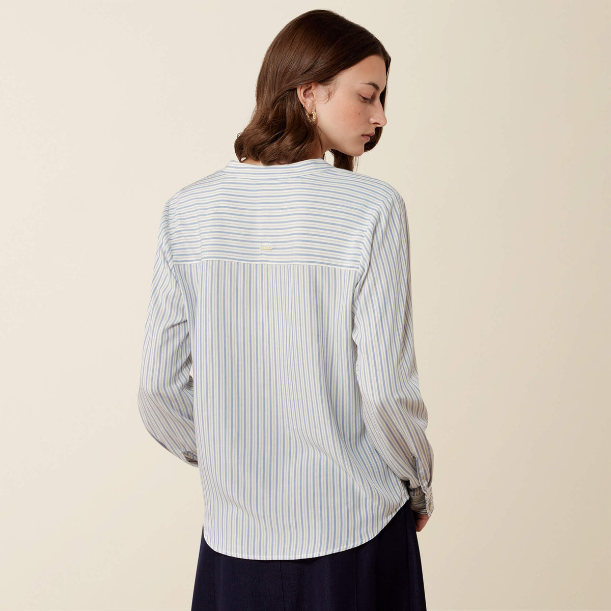 Thornbeck Blouse - US 9692