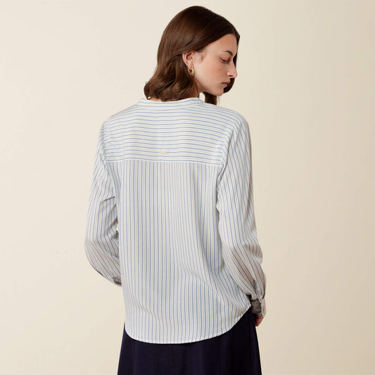 Thornbeck Blouse - US 9692