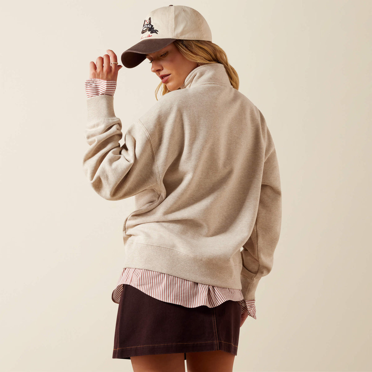Running Wild 1/2 Zip Sweatshirt - US 7457