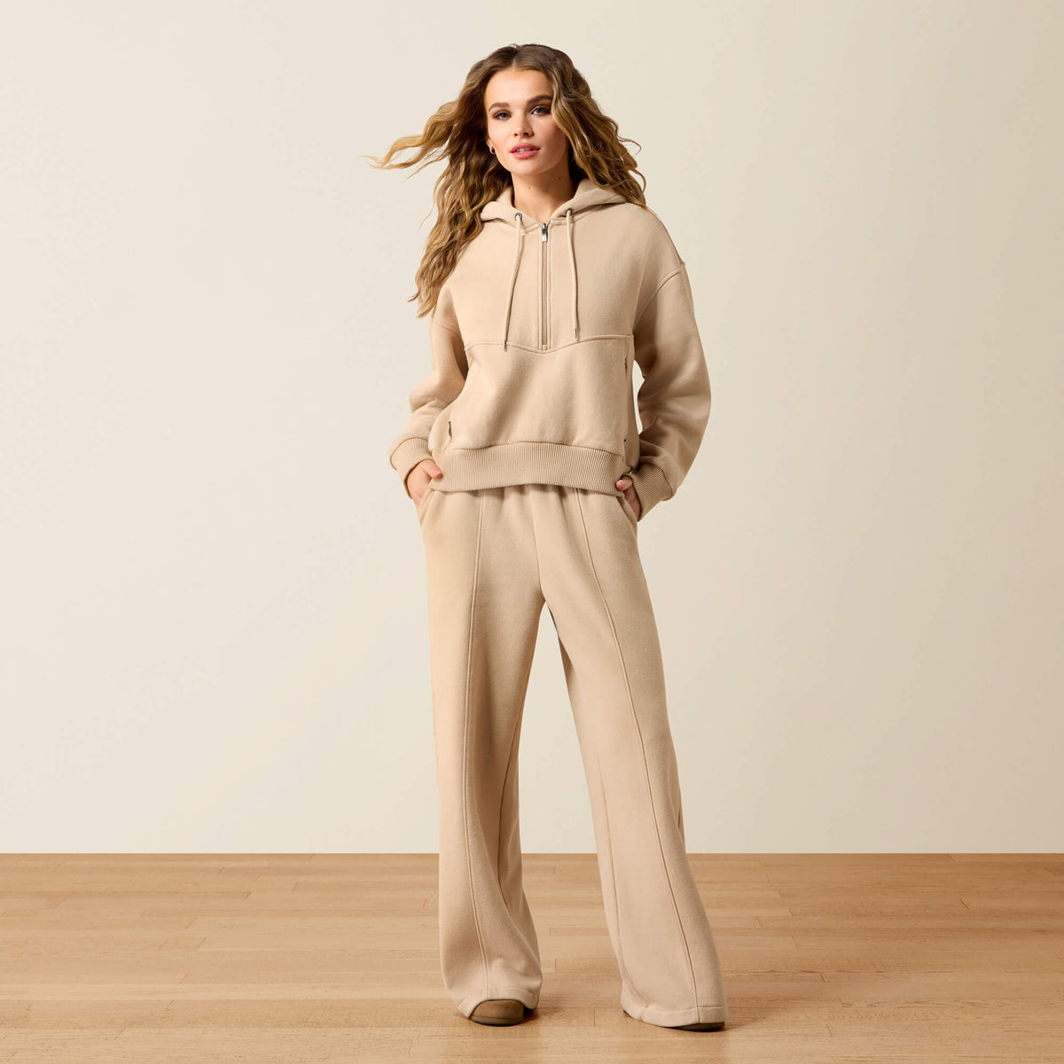 Compass 1/2 Zip Sweatshirt - US 9089