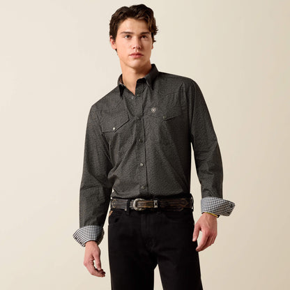 Wrinkle Free Braven Fitted Snap Shirt - US 6152