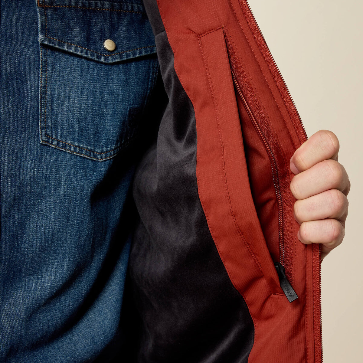 Crius Hooded Insulated Jacket - US 6338