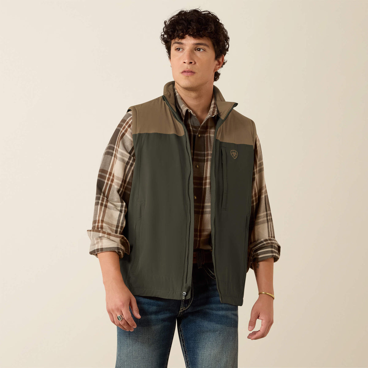 Pioneer Stretchshell Vest - US 7553