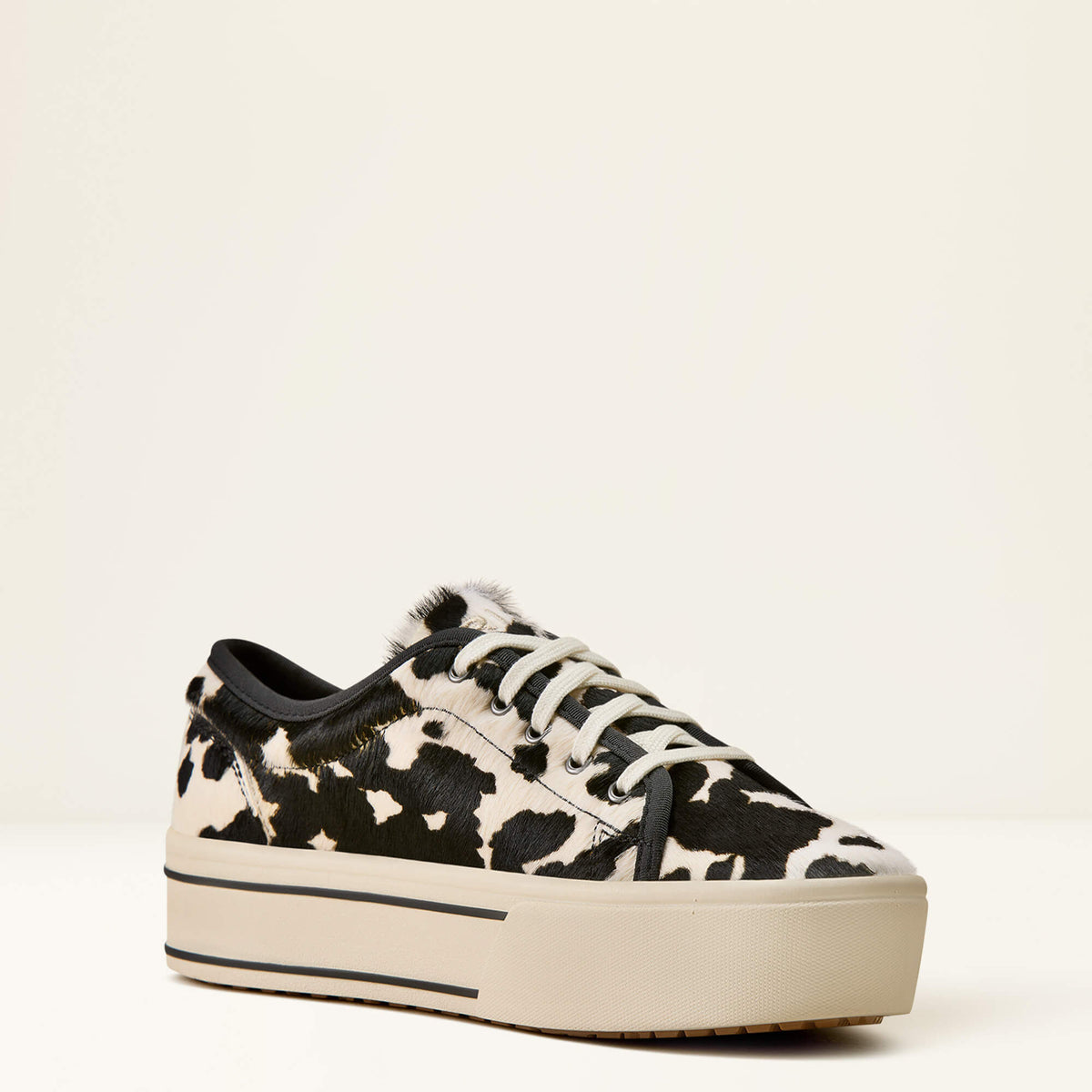 Skylar Shoe - US 4178