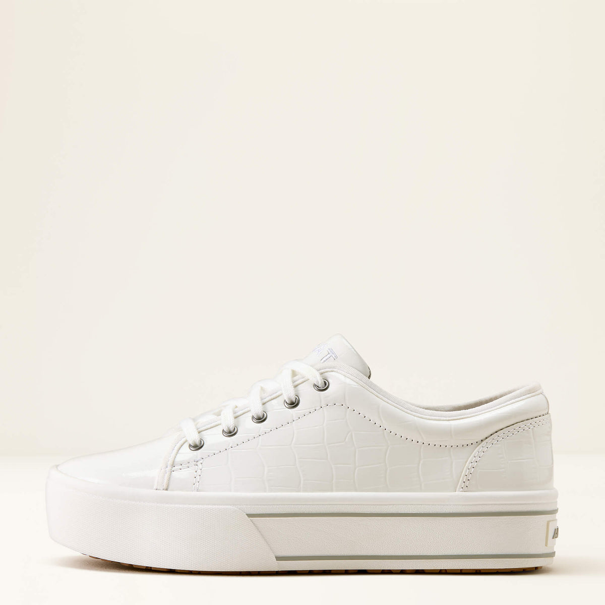 Skylar Shoe - US 2726