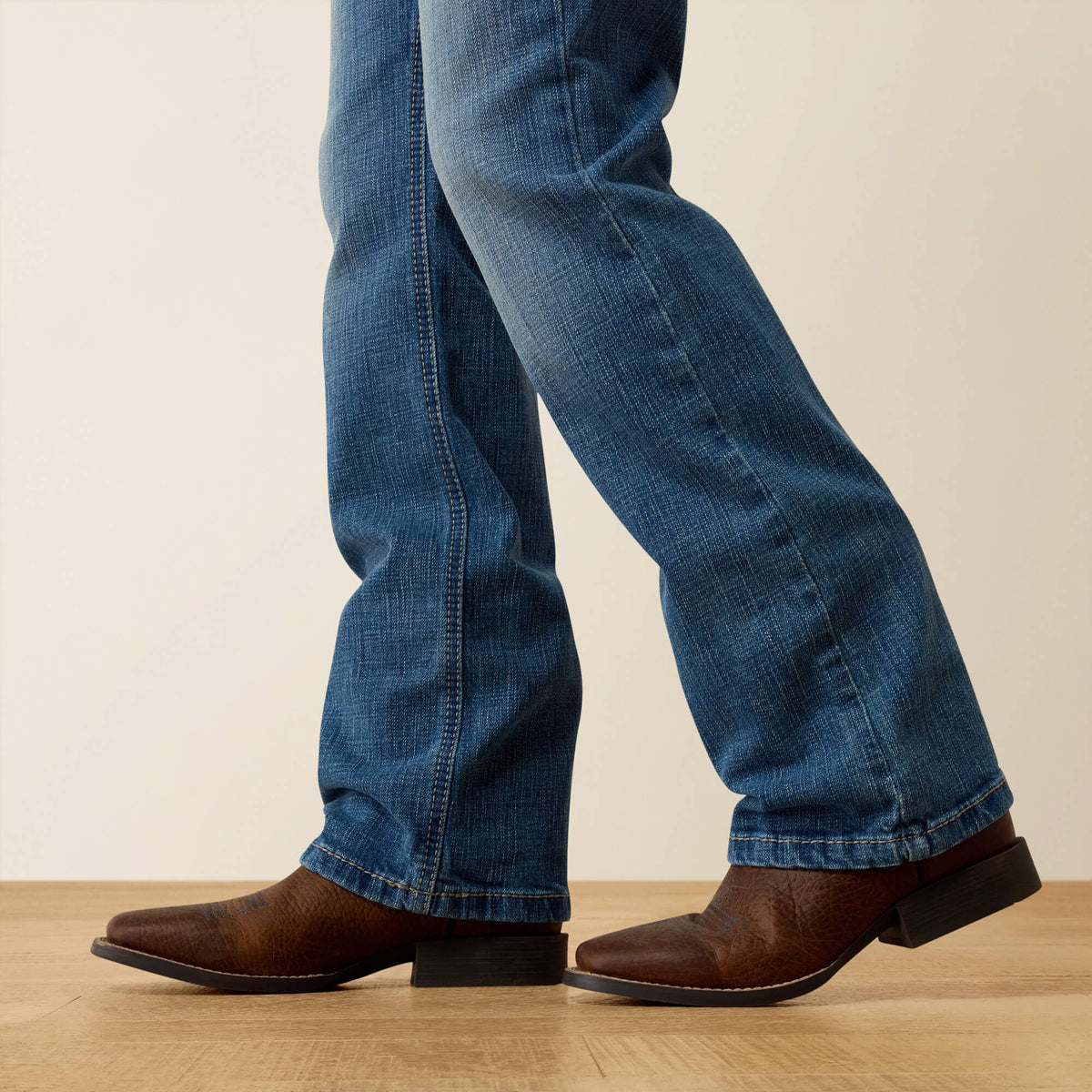 B4 Relaxed Huck Boot Cut Jeans - US 2695