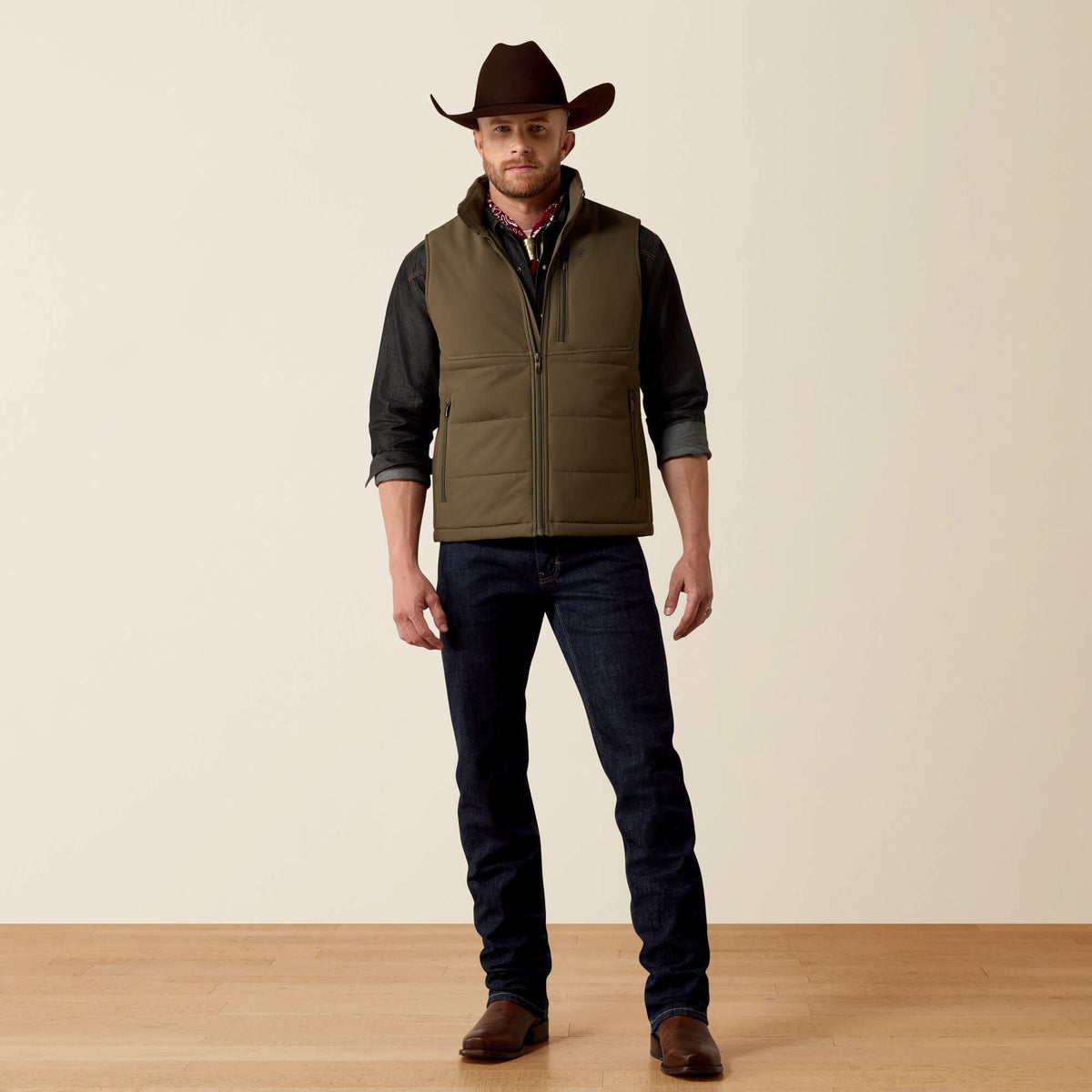 Titan Insulated Vest - US 7300