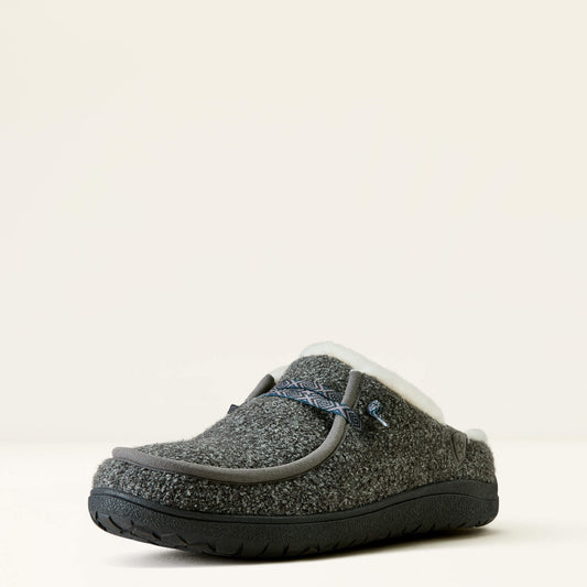 Roundup Clog Slipper - US 7383