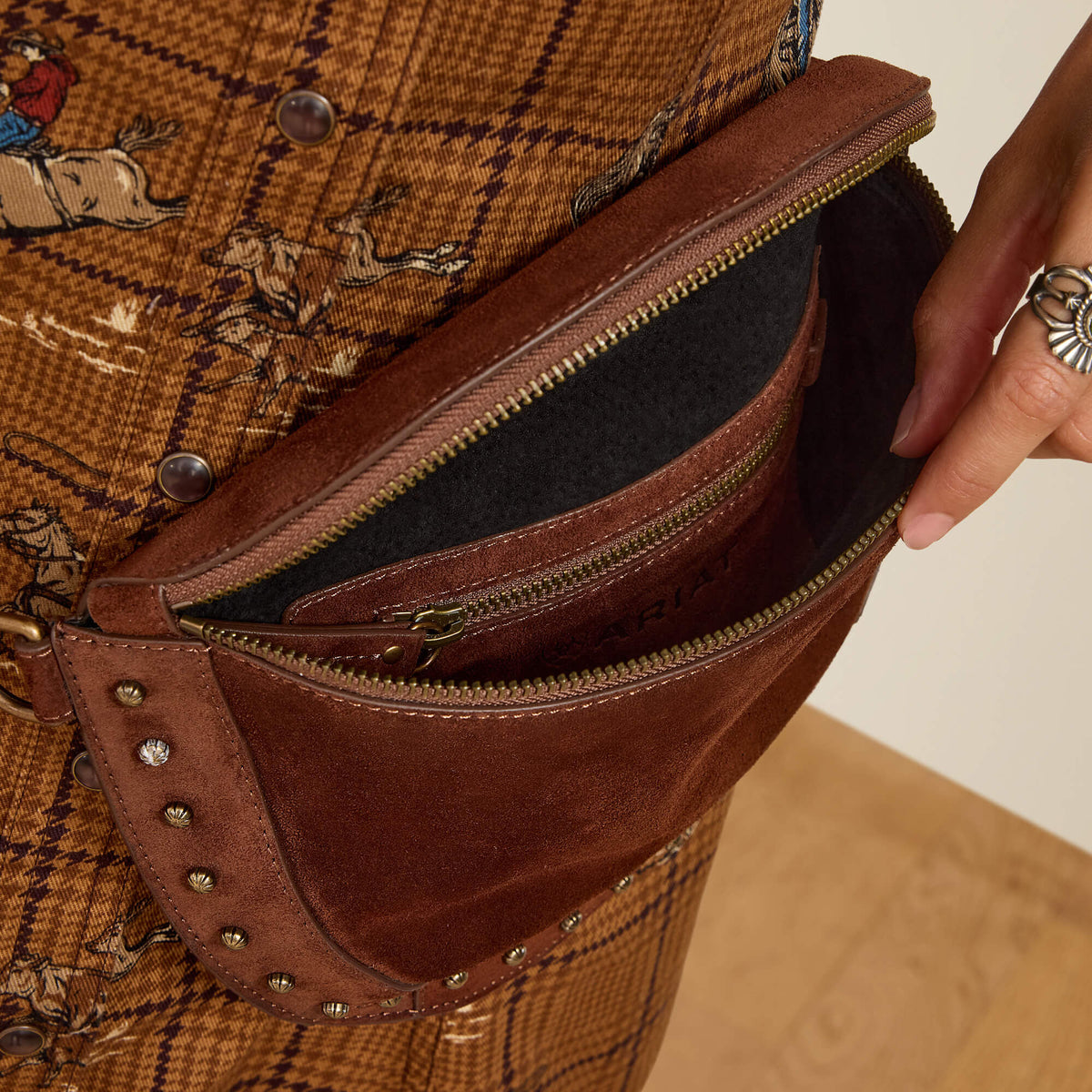 Diva Belt Bag - US 3074