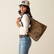 LEOPARD HAIR ON